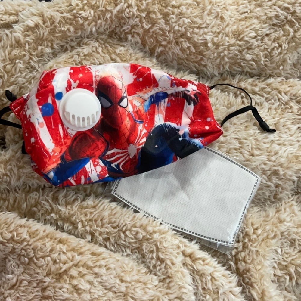 6/$20 New Spider-Man adjustable face mask